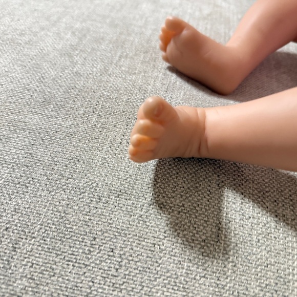 Ashton Drake Tasha Edenholm Lifelike Little Peanut Baby Doll 17" Weighted - Picture 3 of 12